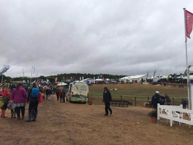 B0E4C8B6-AD4F-4BB9-8DC1-2D61306AD1BF